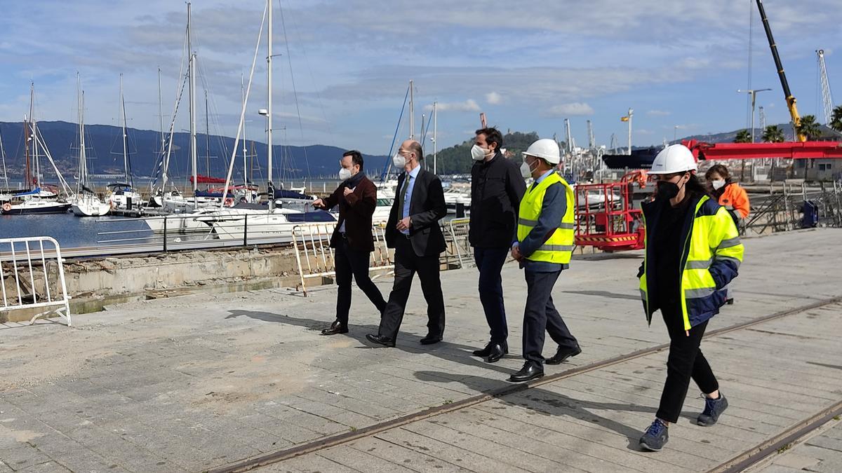 Almuiña visita las obras