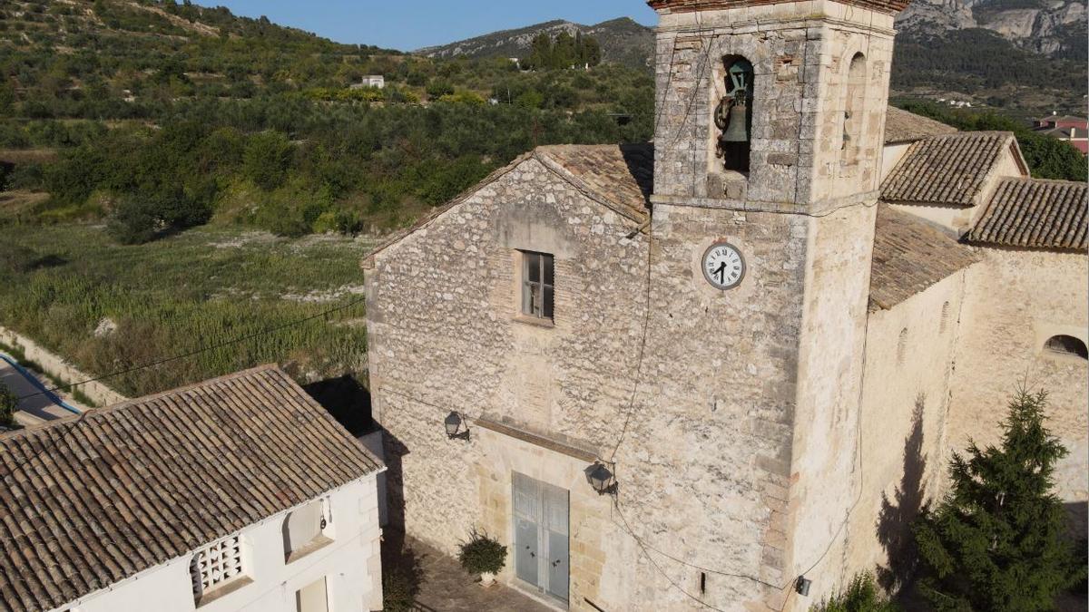 Iglesia de San Pedro de Benasau.