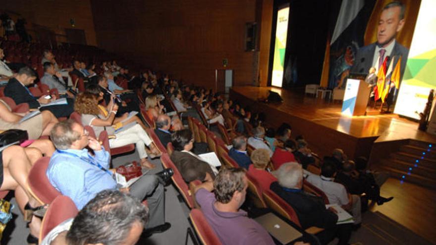 Momento del discurso de Rivero, ayer, en Expomeloneras. | juan carlos castro