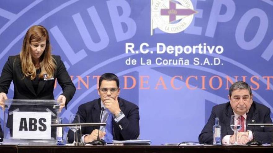 El Dépor sopesa convocar elecciones en la segunda quincena de enero