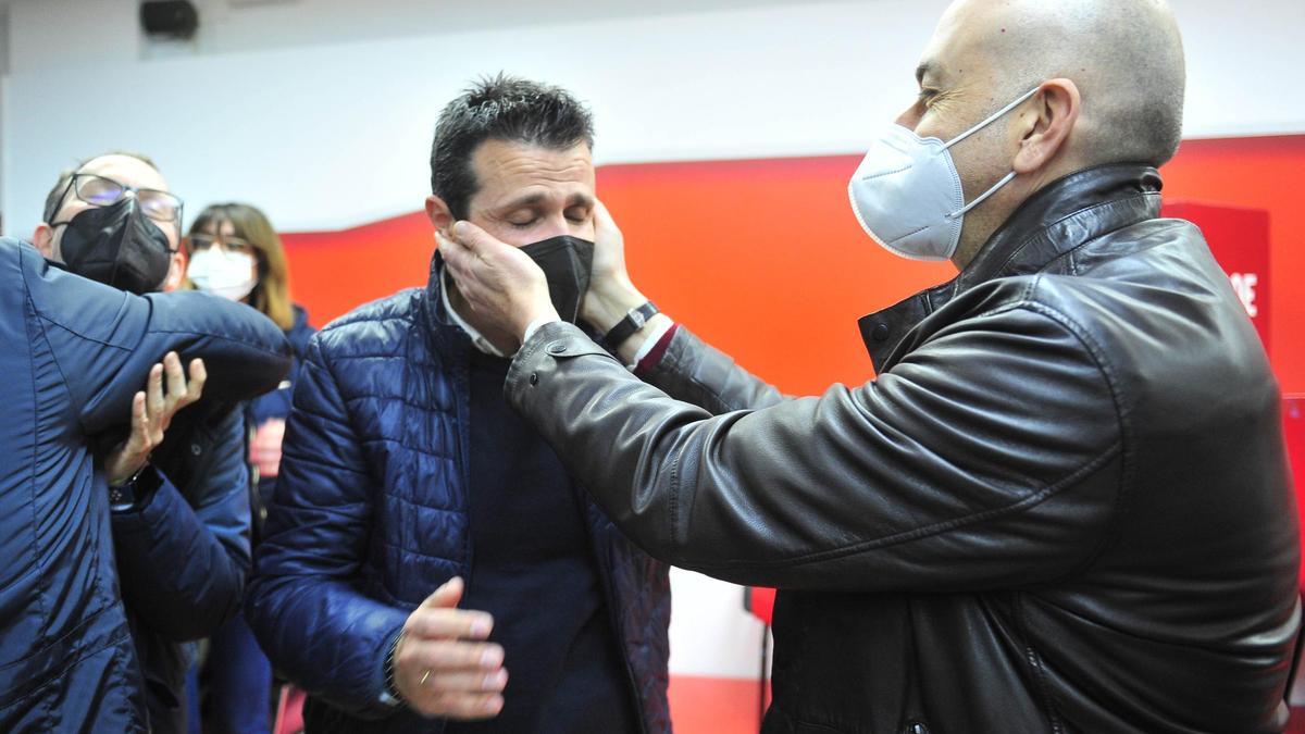 Alejandro Soler gana las primarias del PSPV-PSOE