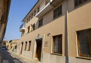 Residencias municipales acumulan déficits de hasta 800.000 euros mientras esperan las ayudas del IMAS
