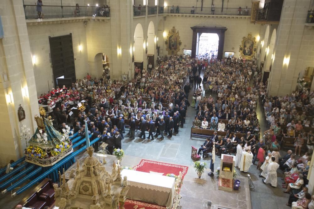 Procesión de la Virgen del Remedio en Alicante