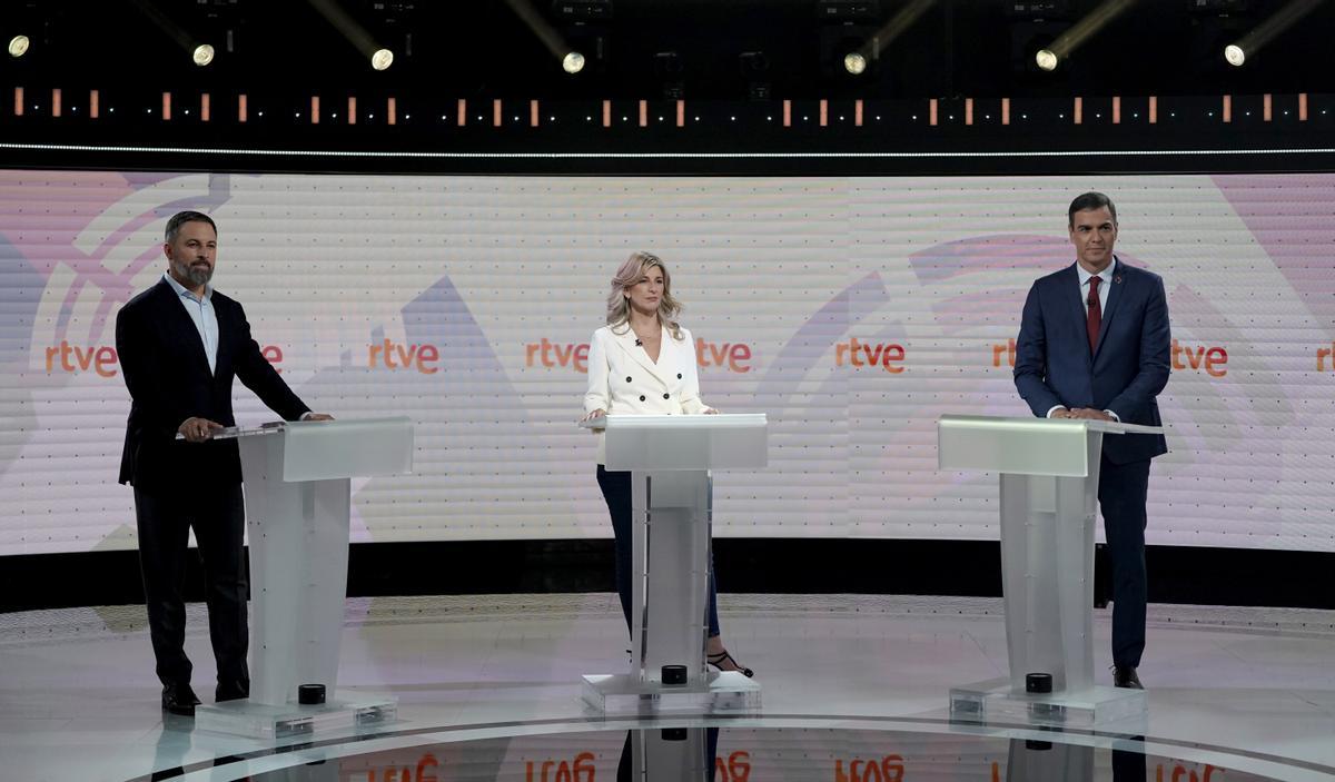 Mentides i mitges veritats del debat electoral a tres de Sánchez, Abascal i Díaz