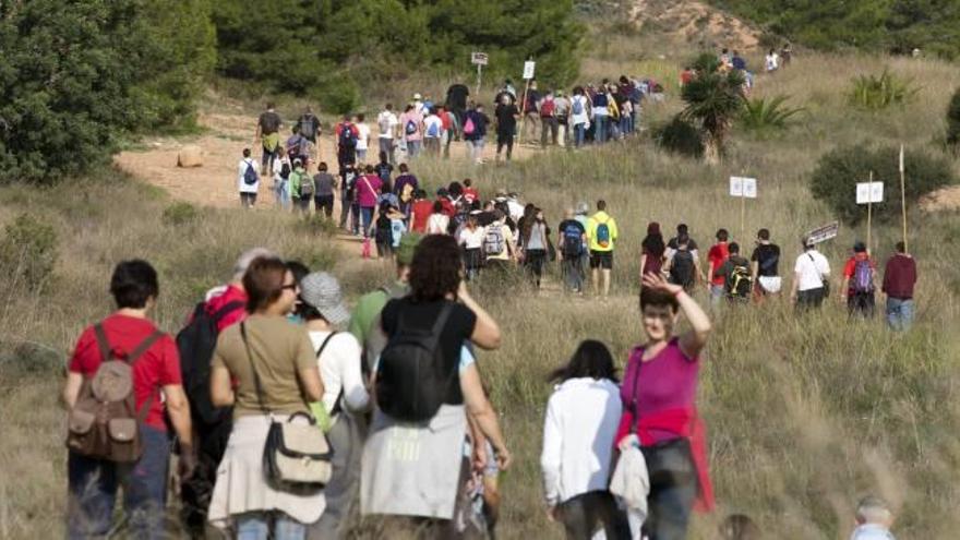 Terrenos en los que está previsto el proyecto, durante una protesta vecinal contra Puerto Mediterráneo.
