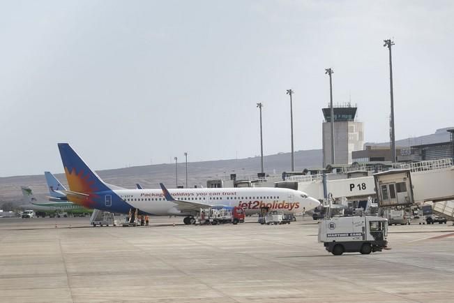 FUERTEVENTURA - AEROPUERTO DE FUERTEVENTURA - 04-03-16