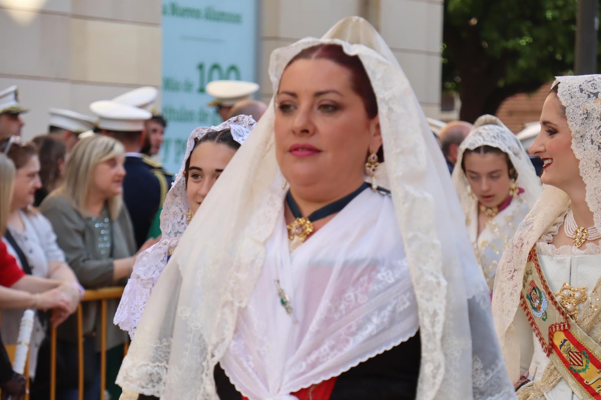 Comisiones de falla en la Procesión de la Virgen (2/5)