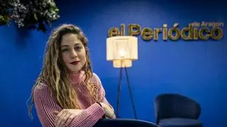 Lara Hernández, coordinadora estatal de Sumar: "Ayuso es la reina de la privatización encubierta de la sanidad y Azcón es su discípulo"