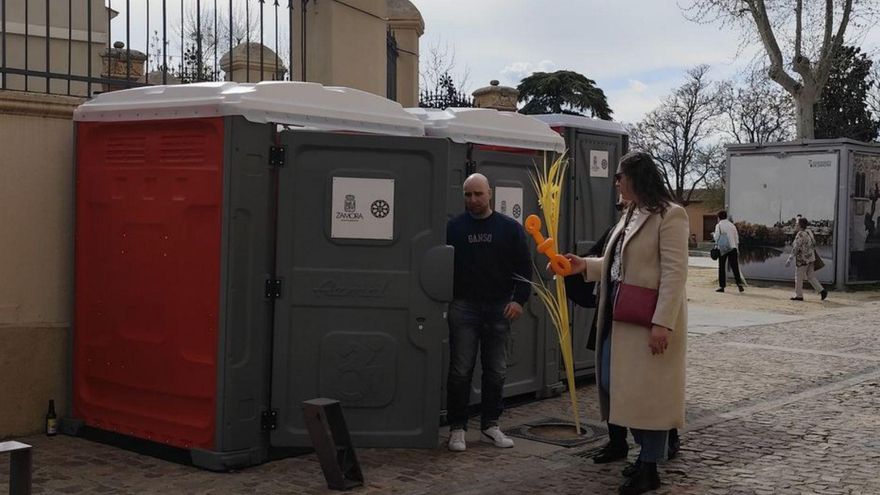 Baños portátiles en la Semana Santa de Zamora: dónde se ubican, uno a uno, los 62 urinarios