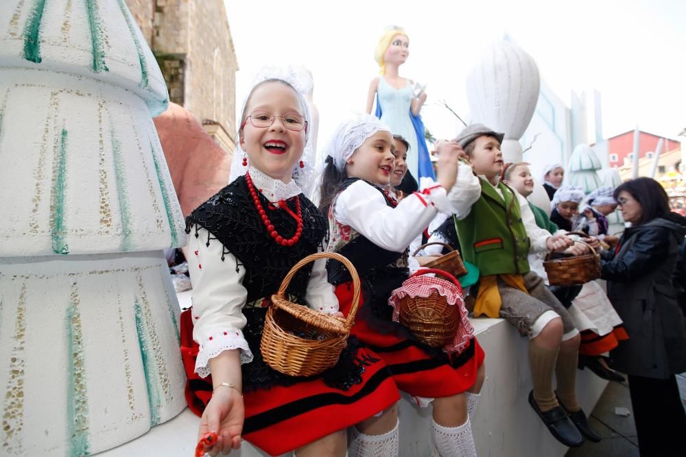 Pregón y desfile de las fiestas de El Bollo en Avilés