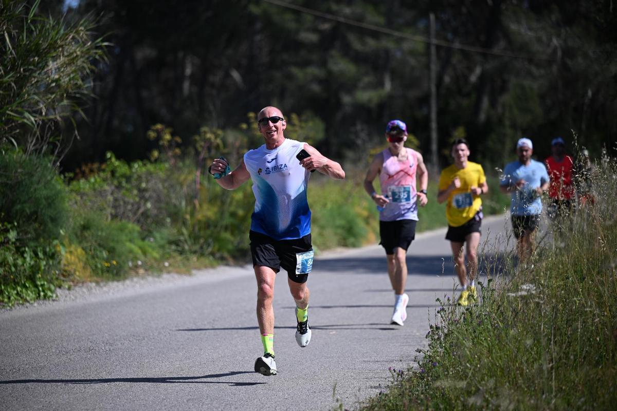 Mira aquí todas las imágenes de la Santa Eulària Ibiza Marathon Mira aquí todas las imágenes de la Santa Eulària Ibiza Marathon