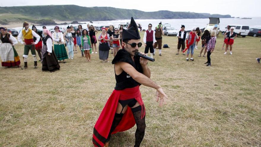 &quot;Caleyando per Brañella&quot; para asistir a una de las mejores fiestas del Nalón