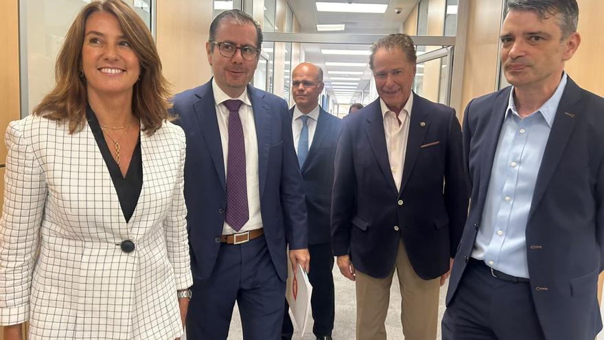 El presidente de Duro Felguera acepta la oferta del Principado de 10,6 millones por el taller de Barros: "Es justa y razonable"