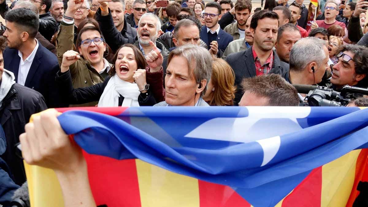 Insultos a Inés Arrimadas en Vic.