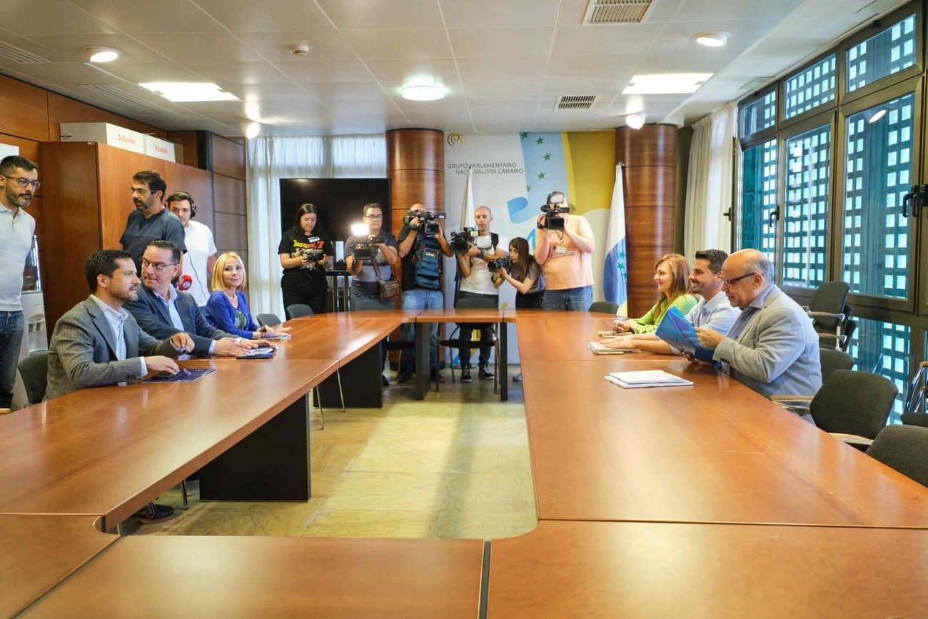 Reunión CC-PP por el pacto en Canarias