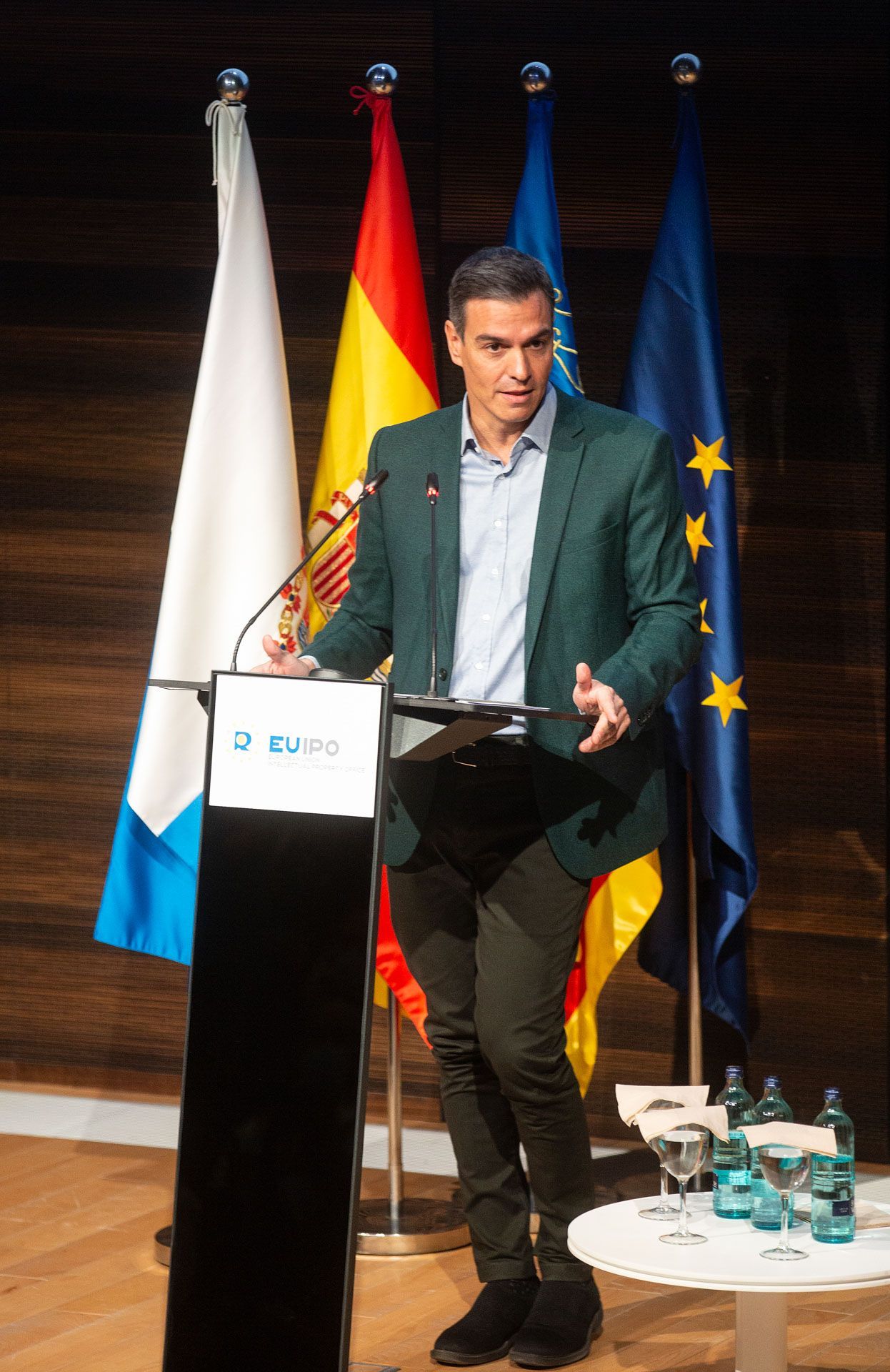 Pedro Sánchez presenta en la Comunitat Valenciana el plan de apoyo a los jóvenes para el acceso a la vivienda