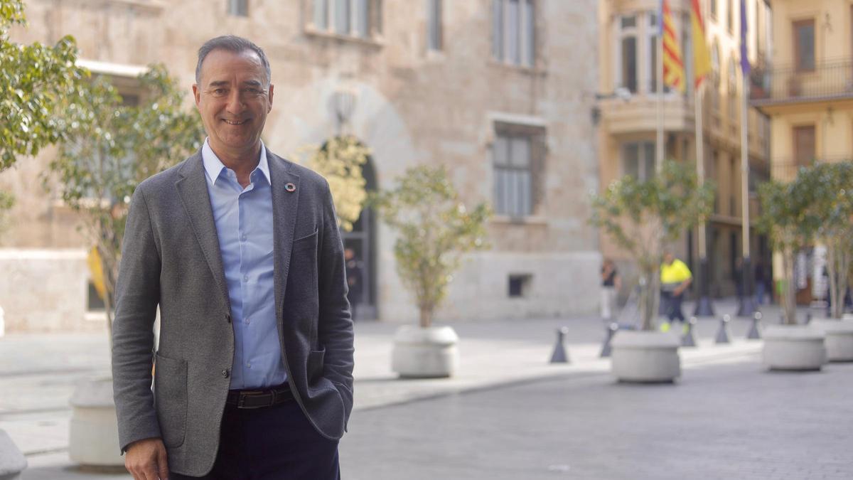 Robert Raga: "Si apoyar a Diana Morant es ser aparato, bienvenido sea"