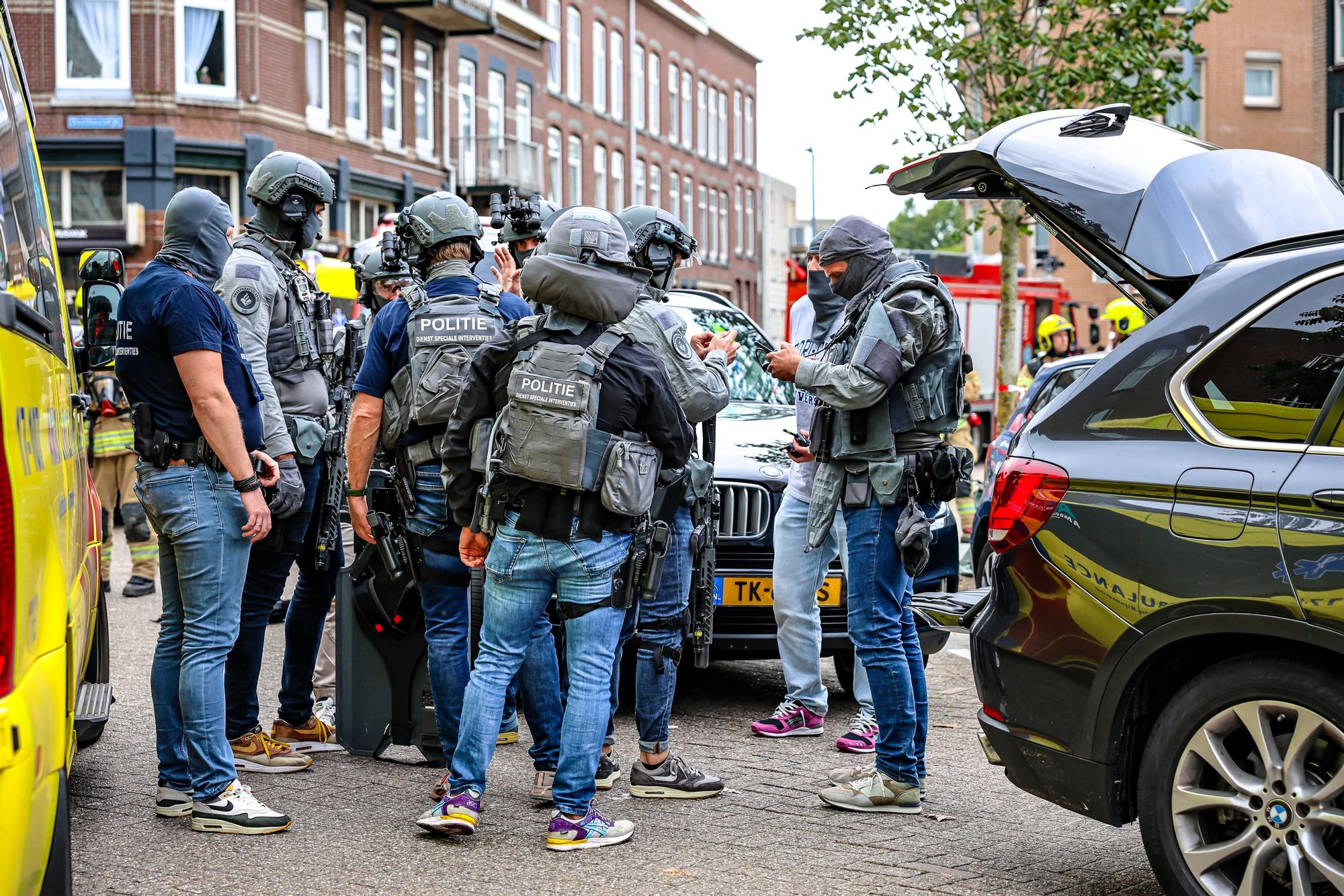 Fire breaks out in a building in Rotterdam