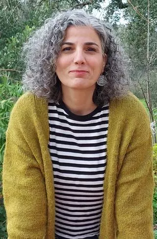 Julia Rípodas, escritora y profesora de Filosofía: "En una cultura sesgada, la credibilidad de las mujeres es menor y siempre frágil"