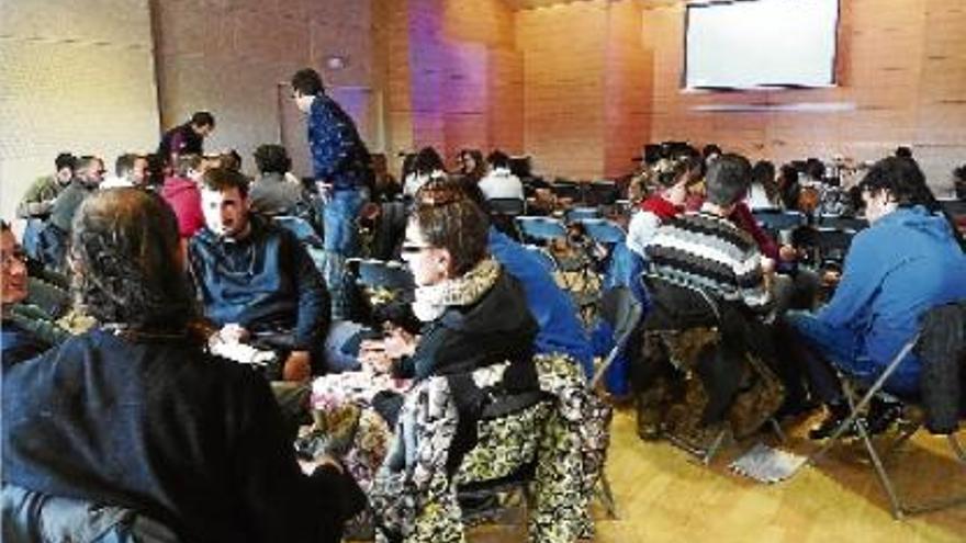 Alumnes dels cicles formatius van participar a les jornades celebrades a la Sala Polivalent de Solsona