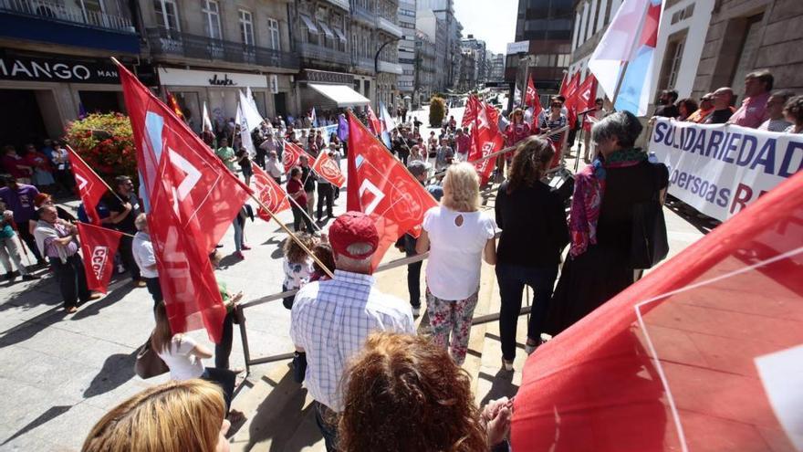 Decenas de personas denuncian en Vigo la "intolerable situación" que ...