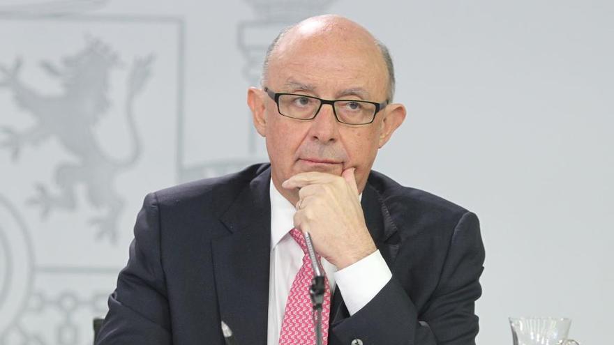 Cristóbal Montoro, ministre d&#039;Hisenda.