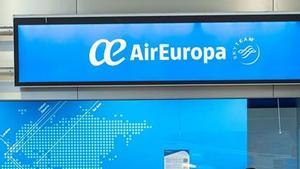 Iberia ofereix més cessions per aplanar la compra d’Air Europa