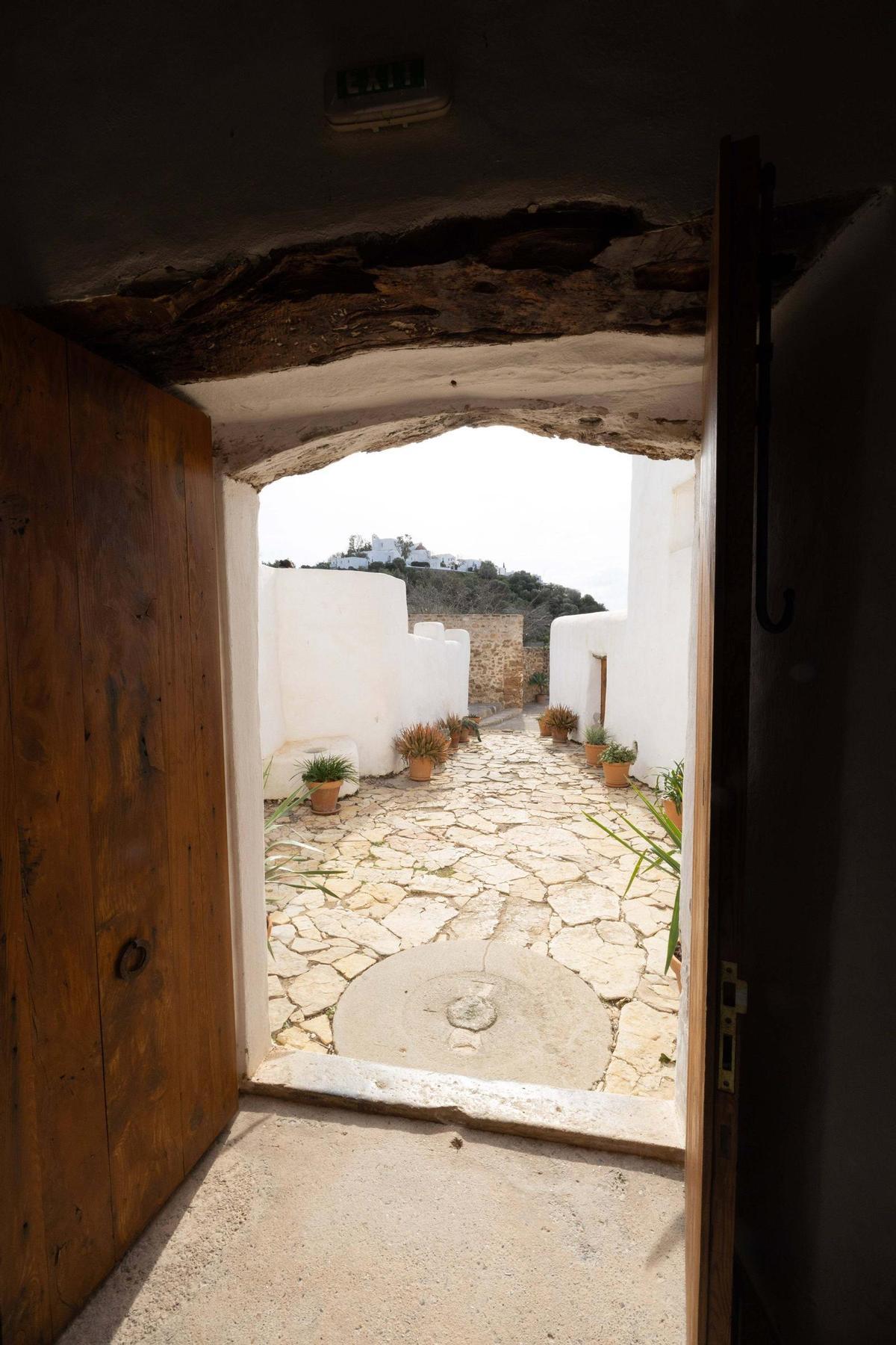 Visita guiada al entorno de Can Planetes en Santa Eulària