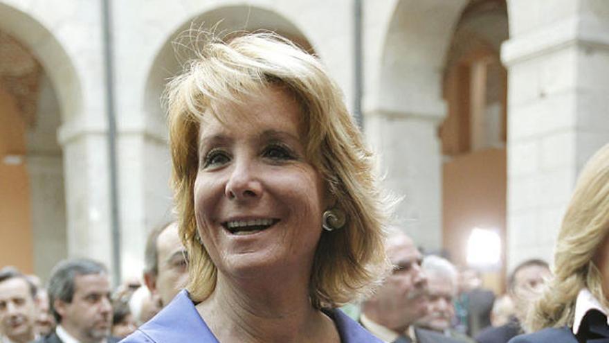 Esperanza Aguirre torna a l&#039;activitat política