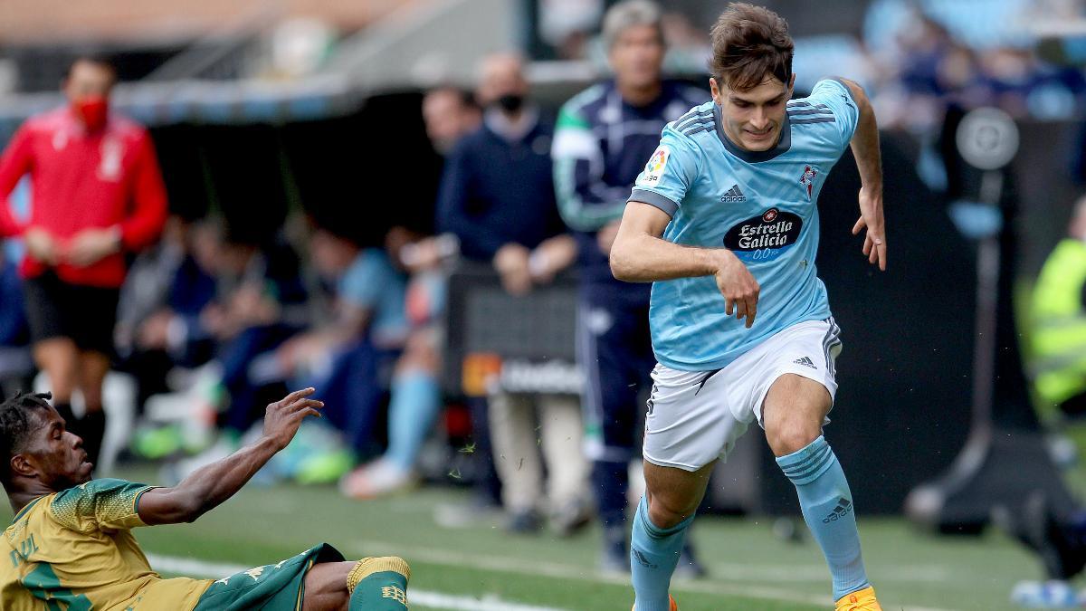 Denis Suárez con la camiseta del Celta