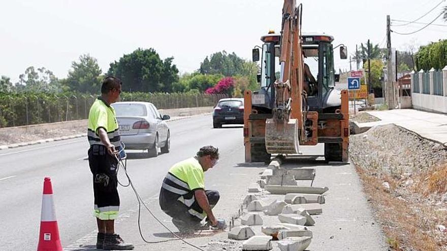 La retirada de los bordillos de la carretera empezó hace ya más de una semana.