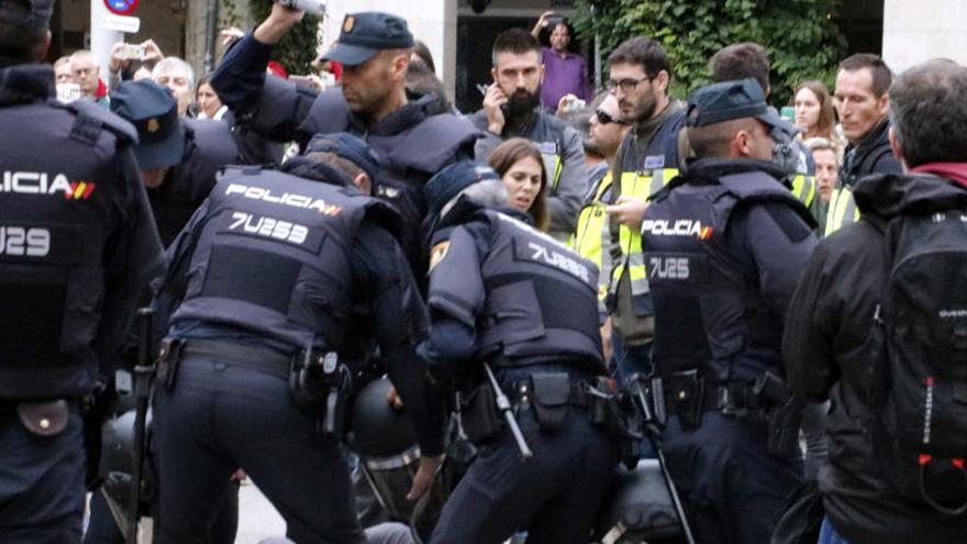 El jutjat cita a declarar durant quatre dies 22 policies per les càrregues de l&#039;1-O a Girona