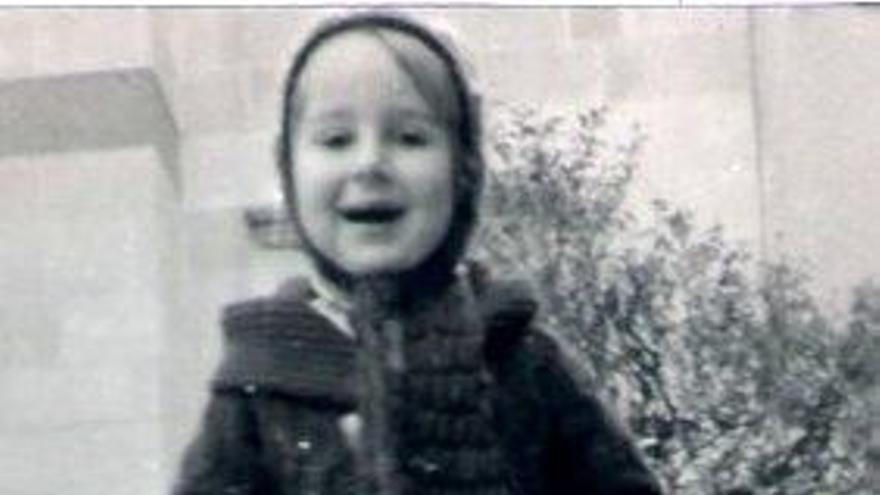 Así fue el cambio de Charlotte Goiar de niño a mujer