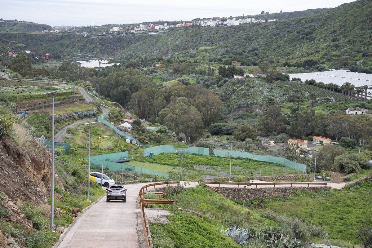 Vía de acceso a Los Llanetes en Valsequillo