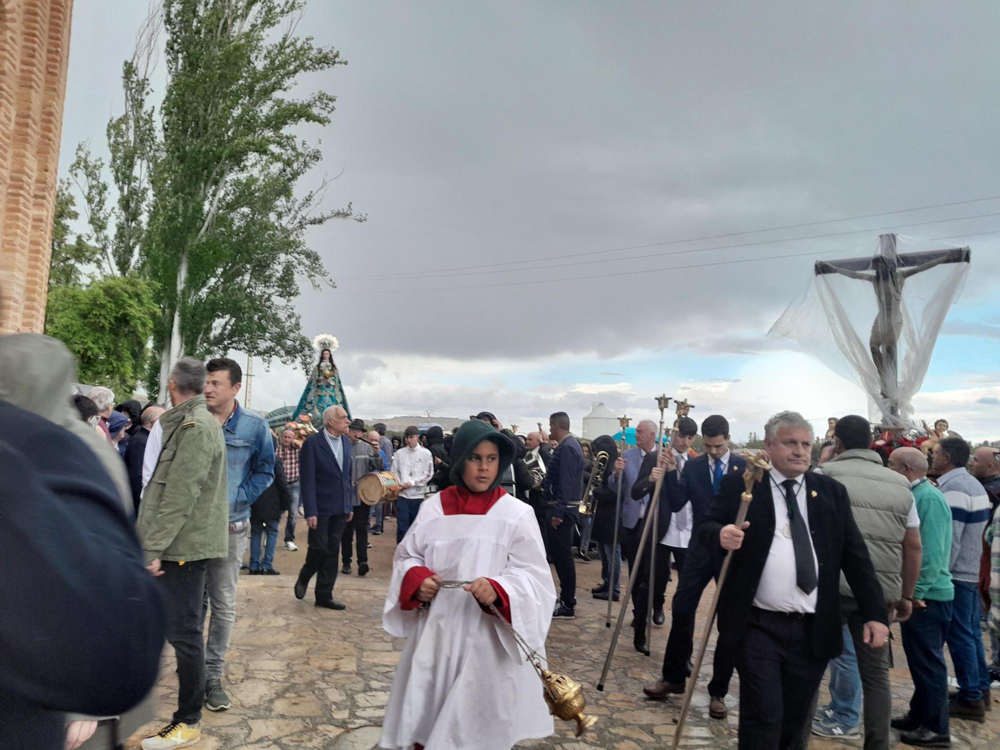 GALERÍA | Toro celebra la romería del Cristo de las Batallas y desafía a la lluvia