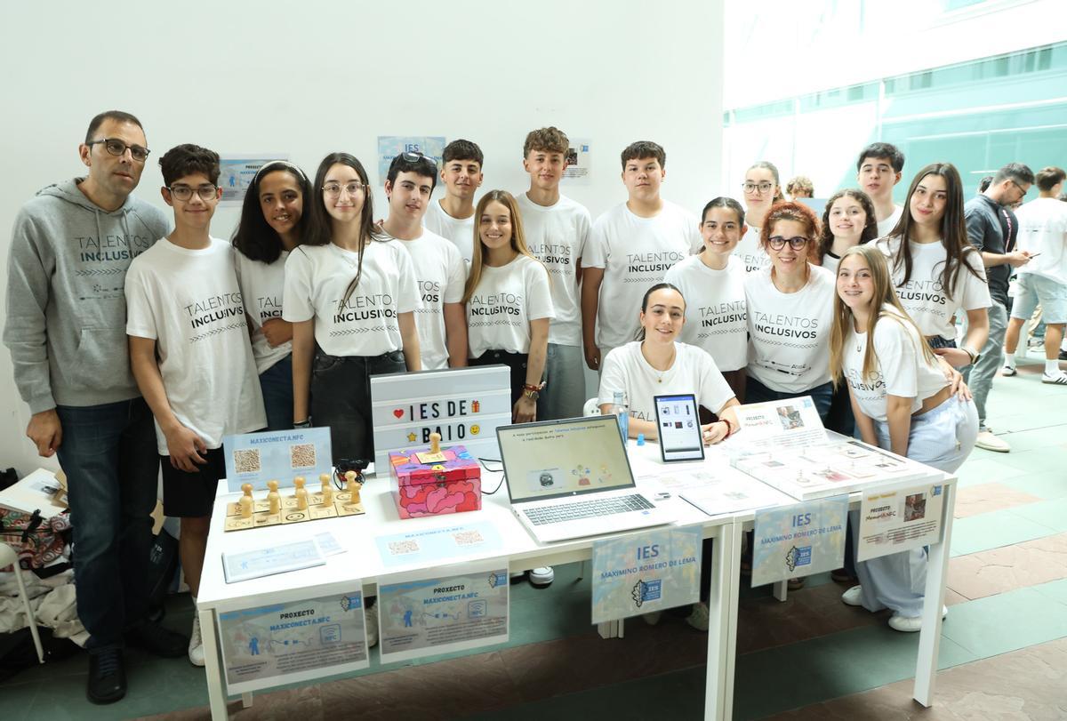 Alumnos del IES Maximino Romero de Lema (Zas)