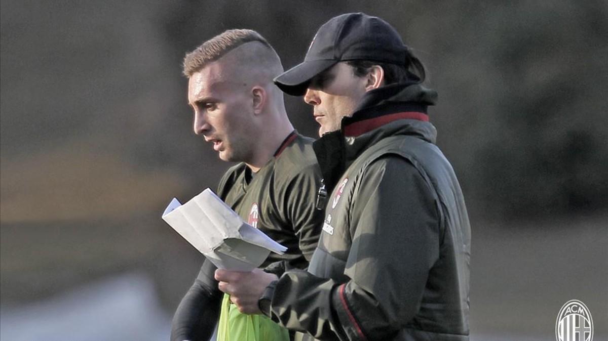 Montella dirigirá, de momento hasta fin de curso, a Deulofeu en el Milan