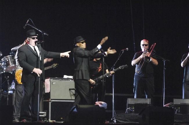 CONCIERTO DE THE ORIGINALS BLUES BROTHERS