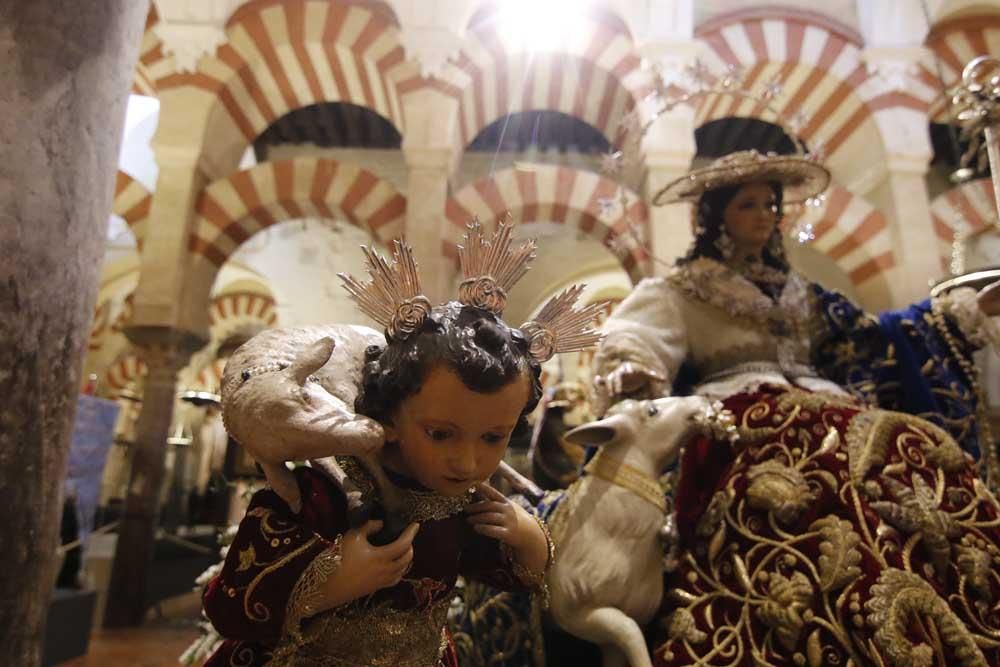 Muestra sobre la Divina Pastora en la Mezquita Catedral