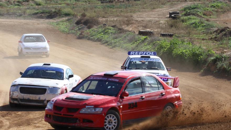 Nuria Pons marca el ritmo en la IV edición del Autocross de Felanitx