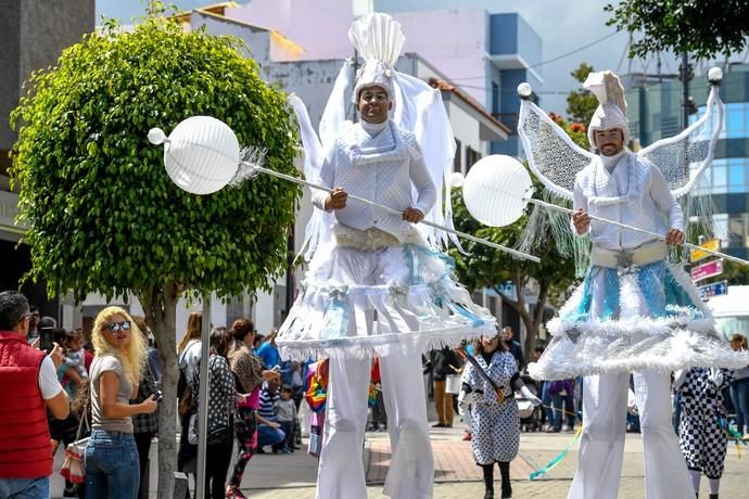 TELDE. SAN GREGORIO. TELDE. Telde cambia la hora. En la zona comercial abierta de San Gregorio se celebra el cambio de hora con diversas actividades. Hay ludoparque gigante, tiro con arco para niños, feria de artesanía, karts, entre otros.  | 30/03/2019 | Fotógrafo: Juan Carlos Castro