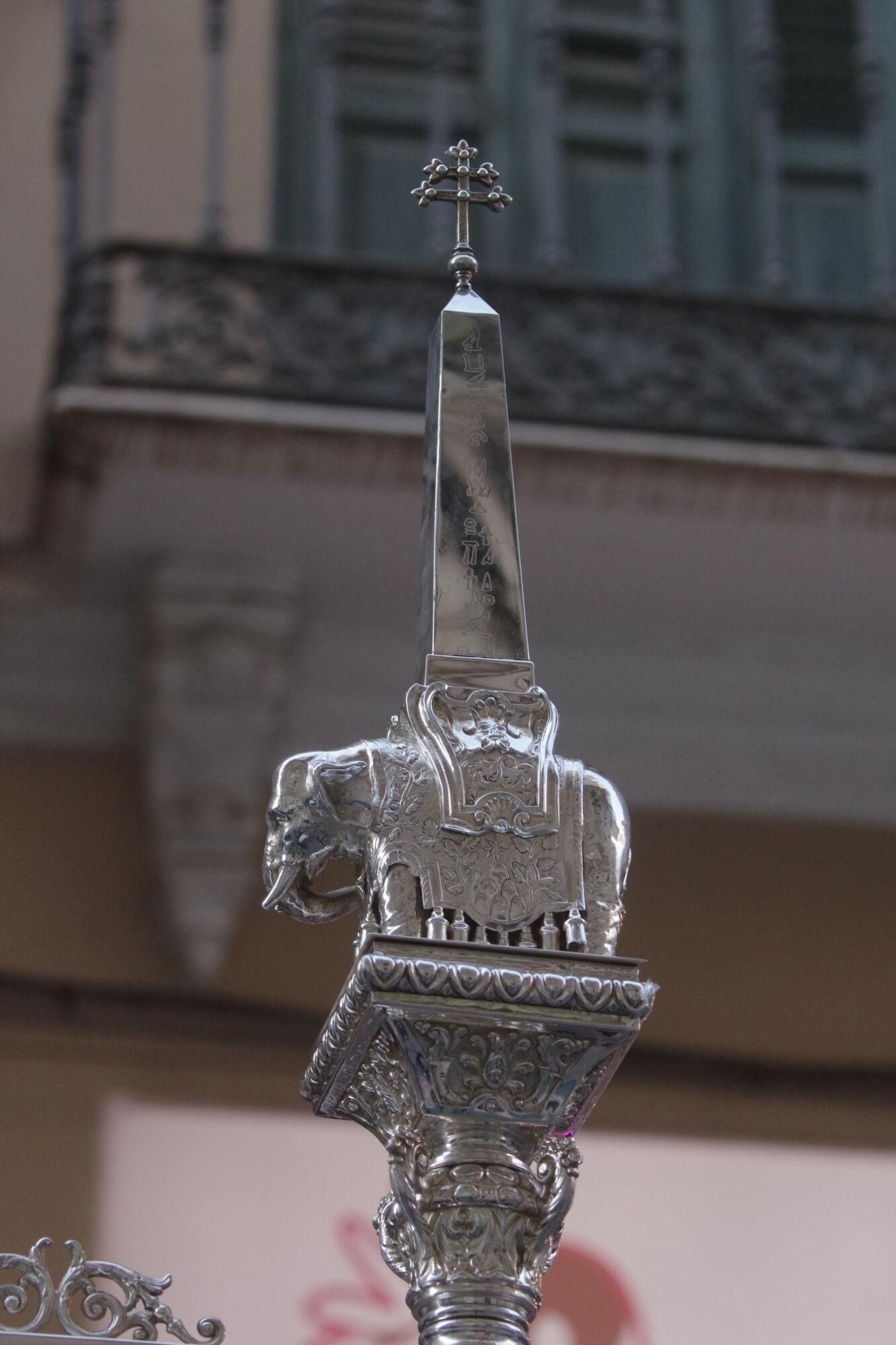La archicofradía de los Dolores de la Parroquia de San Juan celebra, un año más, en la semana posterior a la Solemnidad del Corpus Christi, su Procesión de Minerva con Jesús Sacramentado