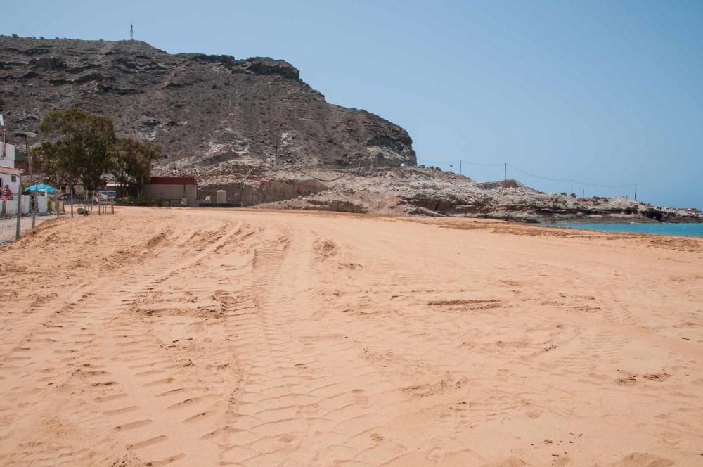 Afectados por la nueva playa de Tauro