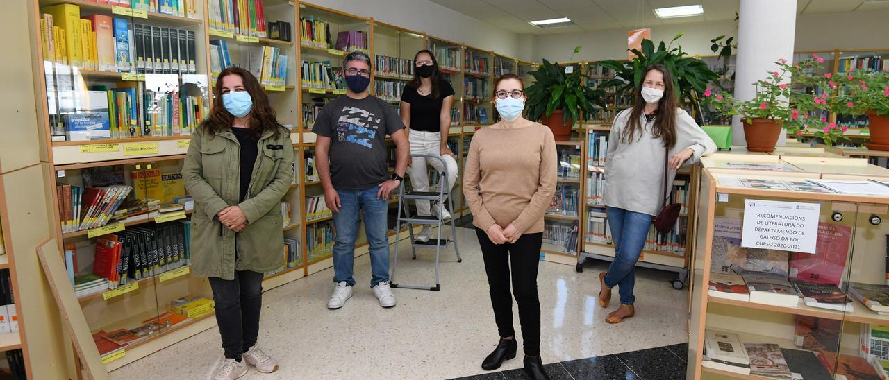 Alumnos extranjeros, la mayoría de los cuales cursa gallego, en la Escuela Oficial de Idiomas de Pontevedra/ Gustavo Santos