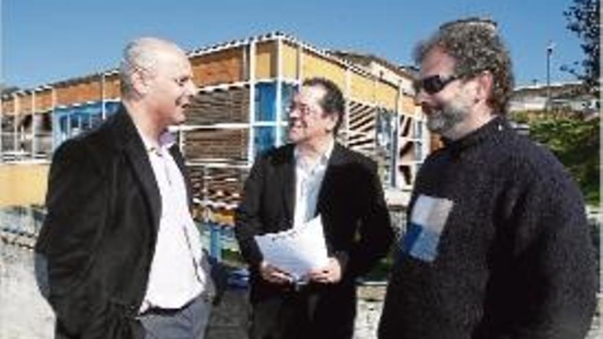 Joan Boada (esq.), amb Pedro Torres (centre) i Antonio López, ahir.