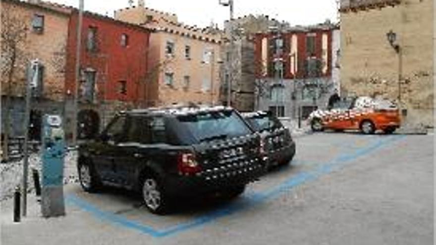 Plaça entre el carrer de la Moneda i el Sant Pere Més Baix.