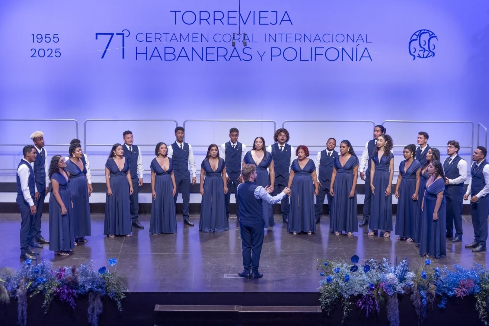 Así fue la clausura del Certamen de Habaneras en Torrevieja