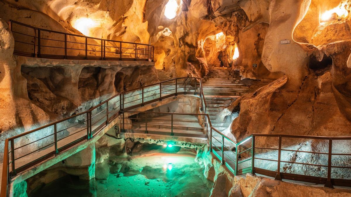 La Cueva del Tesoro, en Rincón de la Victoria.