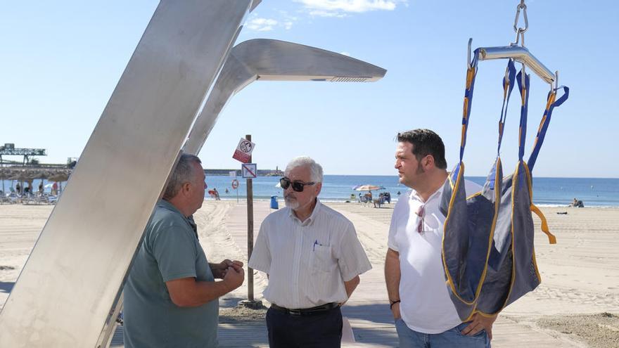 Imagen de la presentación del sistema de alzado en la playa de Los Náufragos