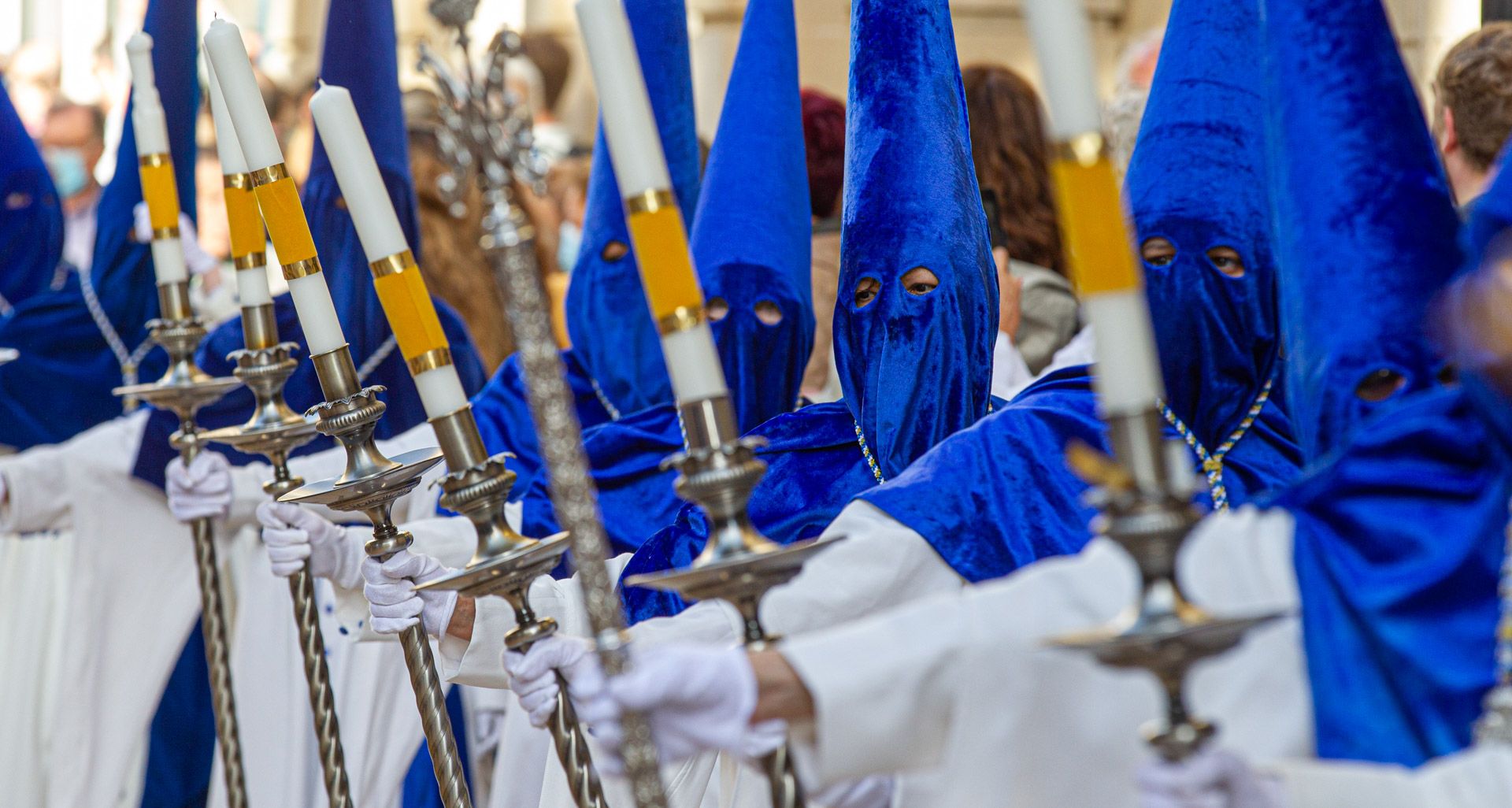 Cuatro Hermandades procesionan la tarde del Domingo de Ramos en Alicante